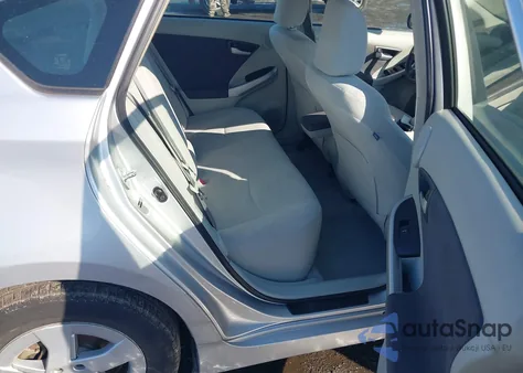 2011 Toyota Prius Three z USA, uszkodzony, nr VIN JTDKN3DU5B5351789